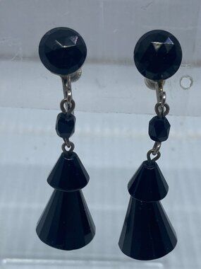 Vtg Art deco black glass mourning gothic dangle screw earrings